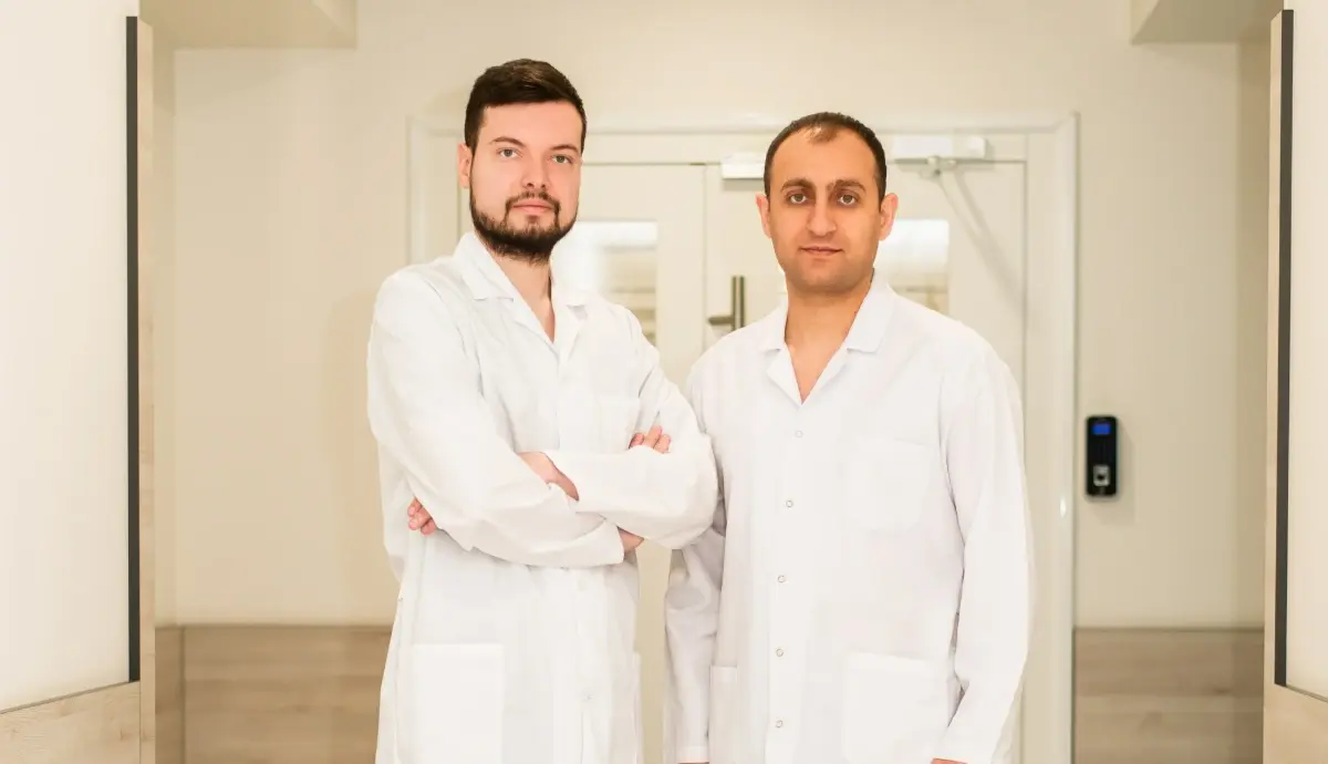 Чому ендопротезування при переломі шийки стегна рятує життя людини — пояснюють травматологи