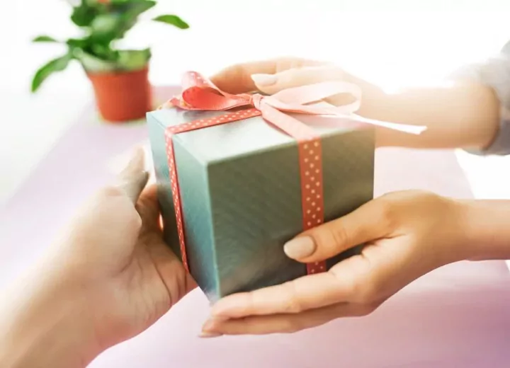 Корисні подарунки: що подарувати людям, які піклуються про своє здоров'я