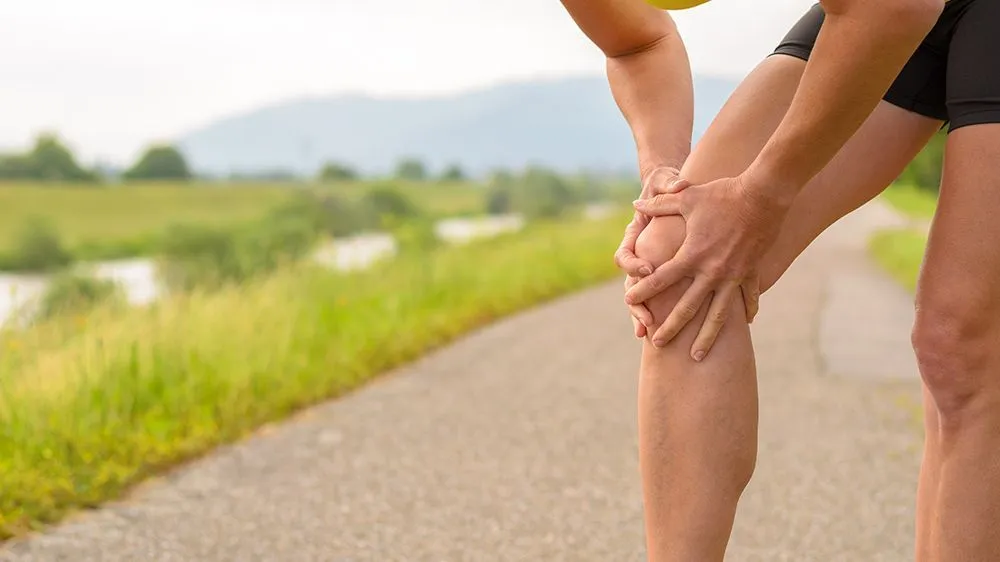 Розрив меніска: симптоми, лікування та реабілітація