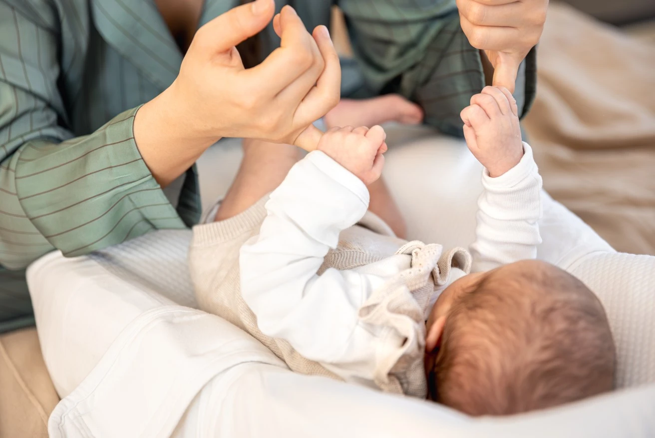 Молочниця у немовлят: симптоми, причини та лікування
