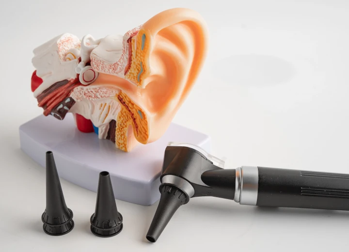 Что может рассказать ушная сера о вашем здоровье?