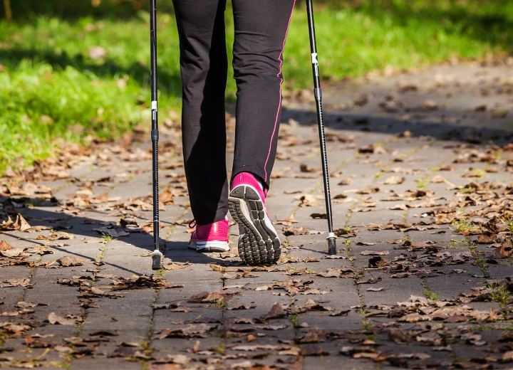 6 причин спробувати скандинавську ходьбу