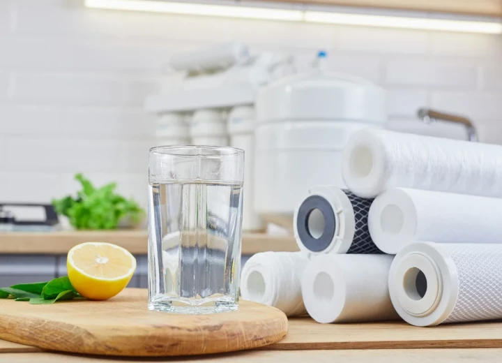 Как выбрать фильтр для воды, чтобы пить дома чистую воду каждый день?