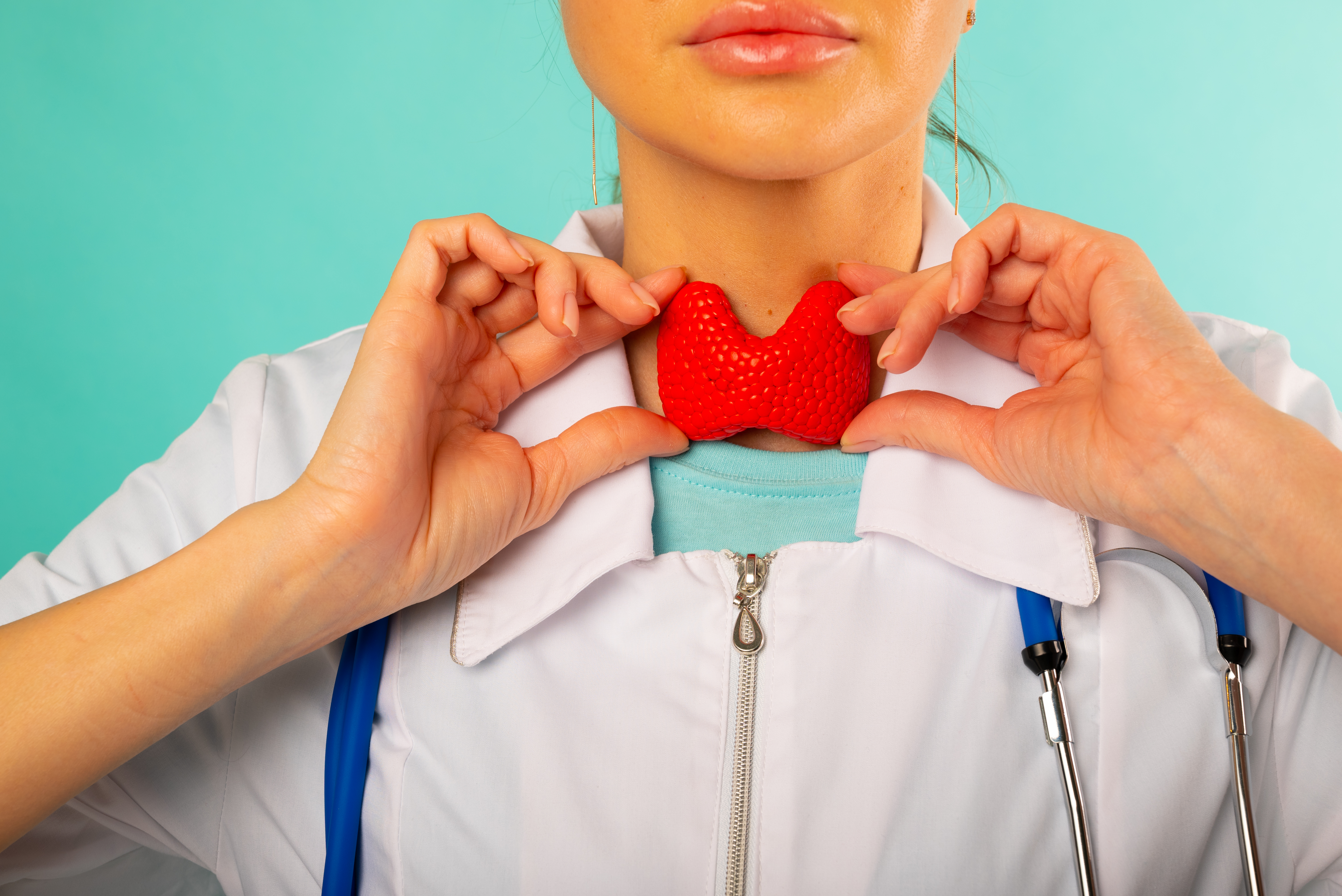 Що показує аналіз на кальцитонін і коли його потрібно здавати?