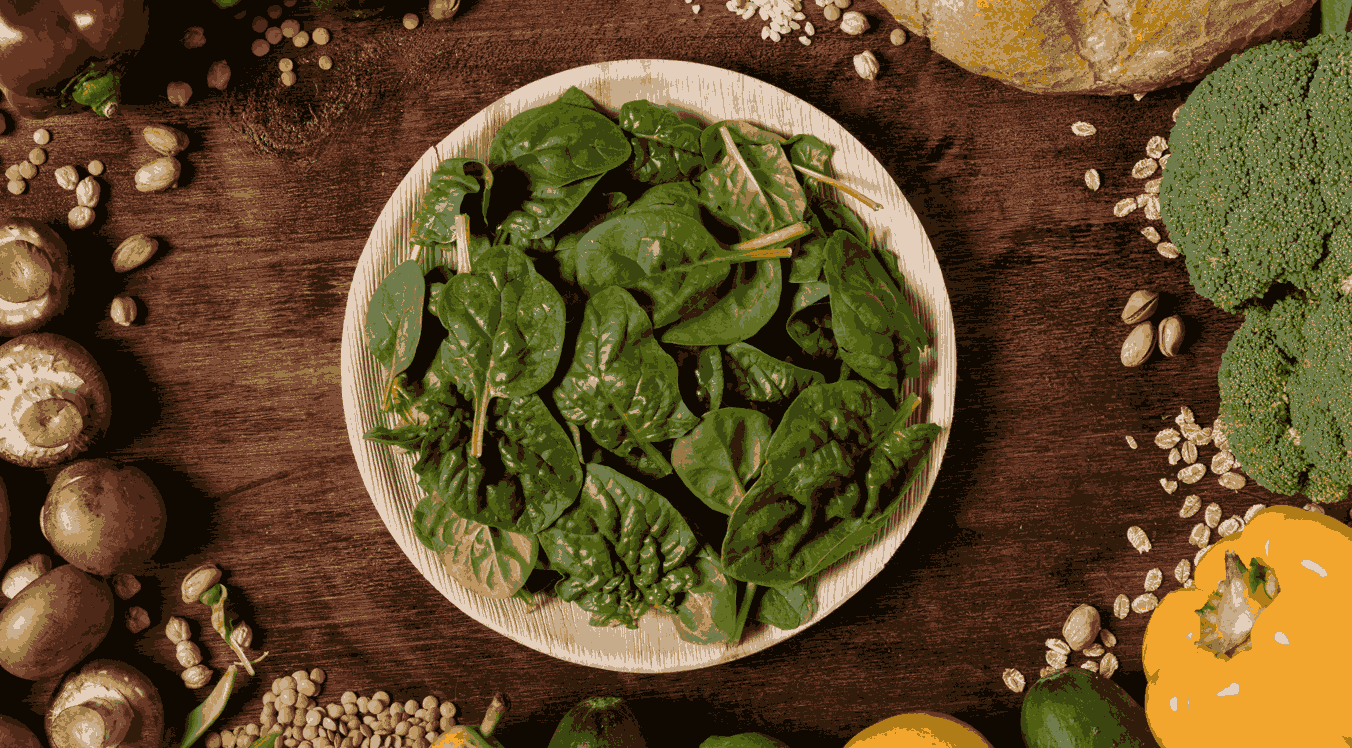 Чем полезен шпинат и какие блюда с ним приготовить: советы диетологов