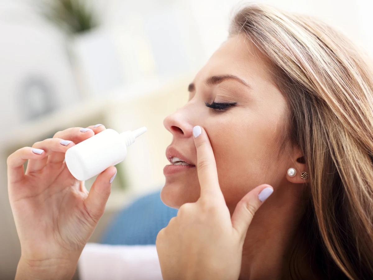 Не можу дихати без крапель для носа багато років: як подолати залежність?