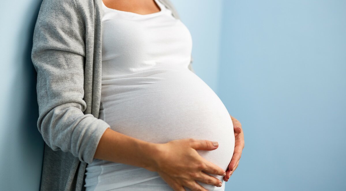 Выделения при беременности — норма и патология