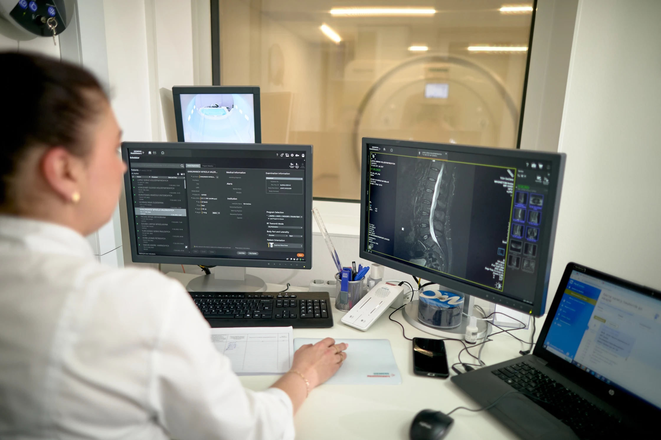 кабінет рентгенолога в медичному центрі ОН Клінік Дніпро